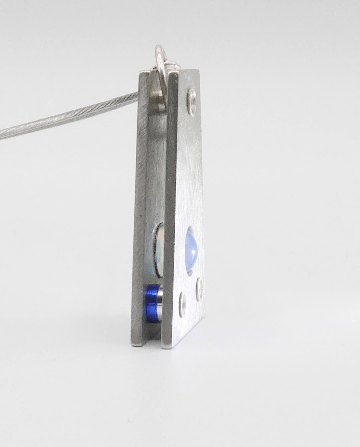 Hebbe pendant with opalite sphere insert